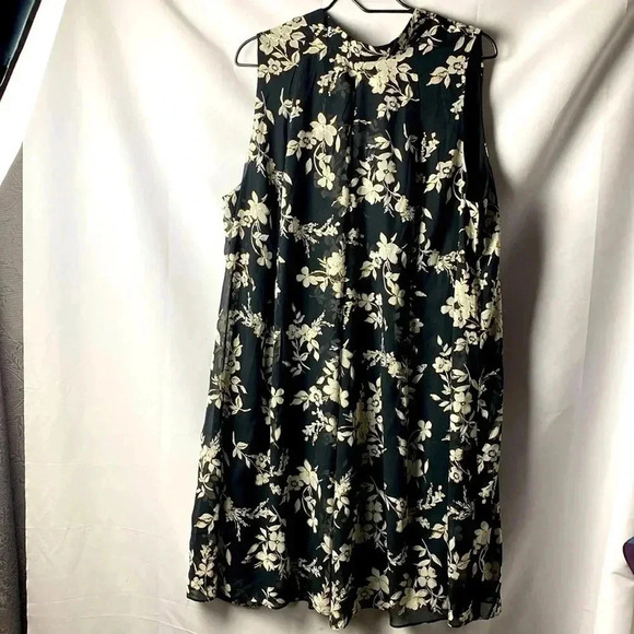 LANE BRYANT WO SIZE 20  SHEER OVERLAY LINED DRESS FLORAL DESIGN BACK TIE CLEAN - Picture 1 of 14